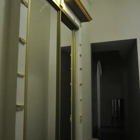 Apartament Preobragenskay Апартаменты